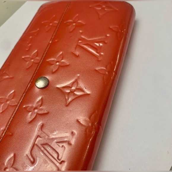 Louis Vuitton Monogram Vernis Porte Feuille Sarah Long Wallet - Picture 3 of 16